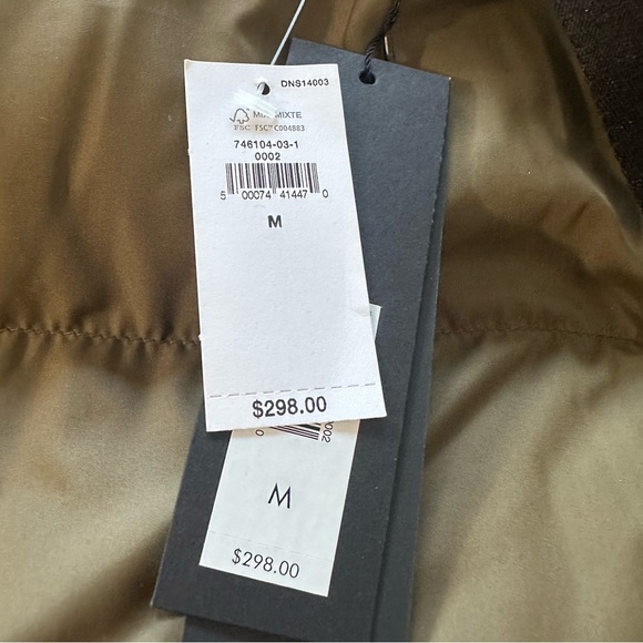 Banana Republic Maroon Men's Puffer Jacket - Picture 7 of 7